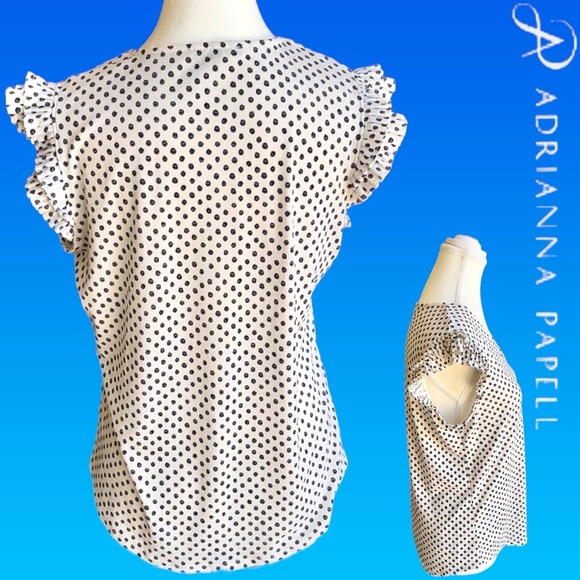 Black and White Ruffled Relaxed Blouse - Picture 8 of 11